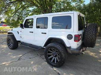 2020 Jeep Wrangler Unlimited Sahara Altitude Edition - miniatura 2
