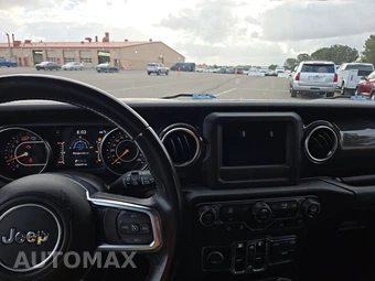 2020 Jeep Wrangler Unlimited Sahara Altitude Edition - miniatura 11