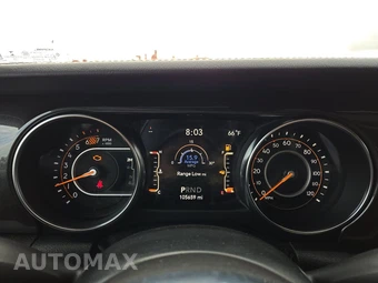 2020 Jeep Wrangler Unlimited Sahara Altitude Edition - miniatura 12