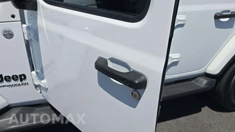 2020 Jeep Wrangler Unlimited Sahara Altitude Edition - miniatura 22