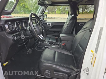 2020 Jeep Wrangler Unlimited Sahara Altitude Edition - miniatura 7