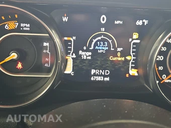2020 Jeep Wrangler Unlimited Sahara Altitude Edition - miniatura 12