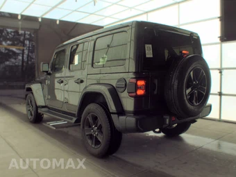 2020 Jeep Wrangler Unlimited Sahara Altitude Edition - miniatura 6