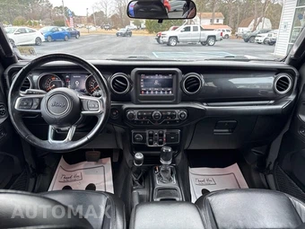 2020 Jeep Wrangler Unlimited Sahara Altitude Edition - miniatura 10