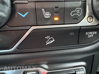 2020 Jeep Wrangler Unlimited Sahara Altitude Edition - miniatura 26