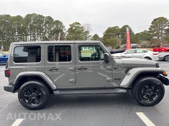 2020 Jeep Wrangler Unlimited Sahara Altitude Edition - miniatura 6