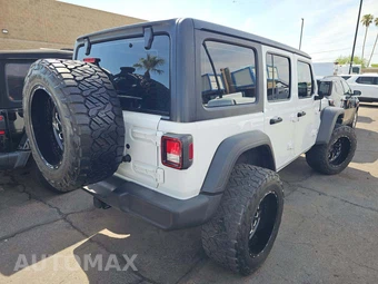 2020 Jeep Wrangler Unlimited Sport - miniatura 3