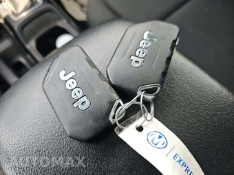 2020 Jeep Wrangler Unlimited Sport - miniatura 8