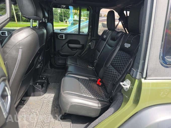 2020 Jeep Wrangler Unlimited Sport S - miniatura 13