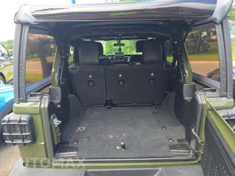 2020 Jeep Wrangler Unlimited Sport S - miniatura 14
