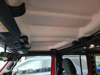 2020 Jeep Wrangler Unlimited Sport S - miniatura 17