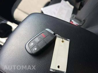 2020 Jeep Wrangler Unlimited Sport S - miniatura 5