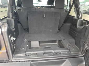 2020 Jeep Wrangler Unlimited Sport S - miniatura 16