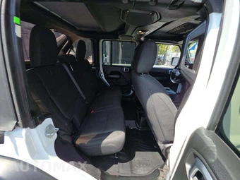 2020 Jeep Wrangler Unlimited Willys - miniatura 16