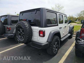 2020 Jeep Wrangler Unlimited Willys - miniatura 3