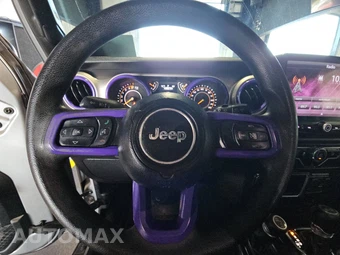 2020 Jeep Wrangler Unlimited Willys - miniatura 10