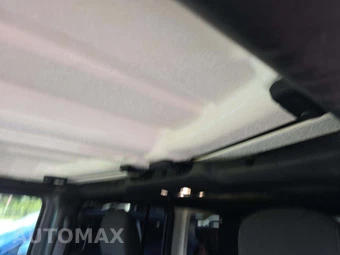 2020 Jeep Wrangler Unlimited Willys - miniatura 11