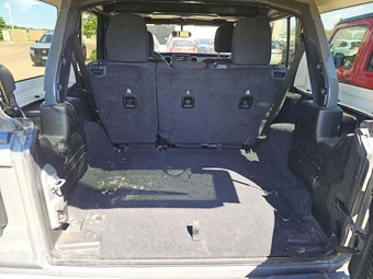 2020 Jeep Wrangler Unlimited Willys - miniatura 14