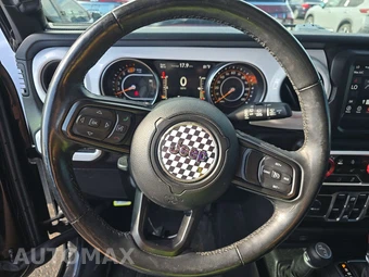 2020 Jeep Wrangler Unlimited Willys - miniatura 10