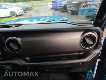 2020 Jeep Wrangler Willys - miniatura 16