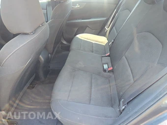 2020 Kia Forte FE – miniatura 13
