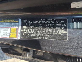 2020 Kia Forte FE – miniatura 14