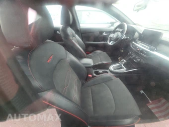 2020 Kia Forte GT - miniatura 8