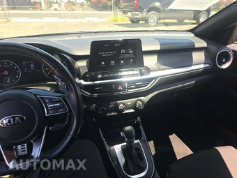 2020 Kia Forte GT – miniatura 7