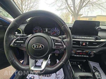 2020 Kia Forte GT - miniatura 10