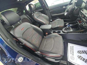 2020 Kia Forte GT - miniatura 17