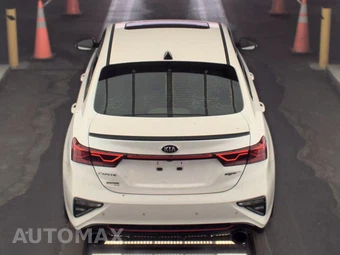 2020 Kia Forte GT – miniatura 5
