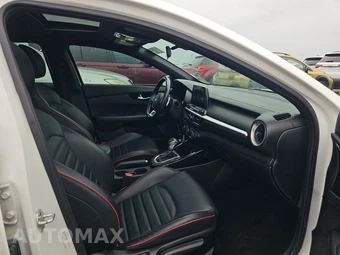2020 Kia Forte GT – miniatura 8
