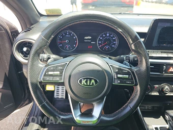 2020 Kia Forte GT – miniatura 10