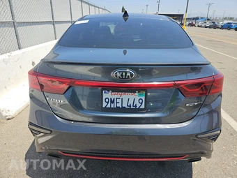 2020 Kia Forte GT – miniatura 5