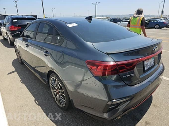 2020 Kia Forte GT – miniatura 6