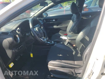 2020 Kia Forte GT-Line – miniatura 7