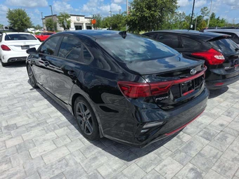 2020 Kia Forte GT-Line – miniatura 2