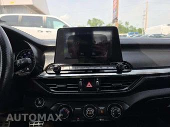 2020 Kia Forte GT-Line - miniatura 10