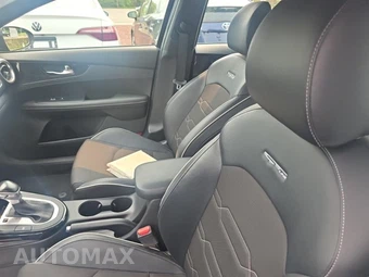 2020 Kia Forte GT-Line - miniatura 13