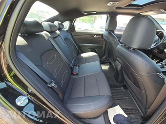 2020 Kia Forte GT-Line – miniatura 16