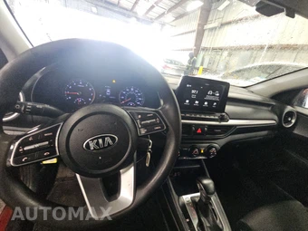 2020 Kia Forte LXS – miniatura 11