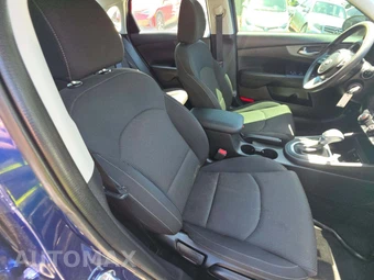 2020 Kia Forte LXS – miniatura 18