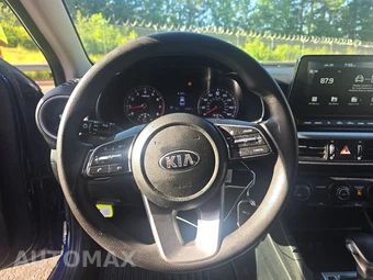 2020 Kia Forte LXS – miniatura 10