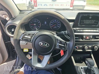 2020 Kia Forte LXS – miniatura 10