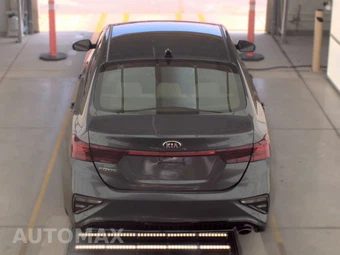 2020 Kia Forte LXS – miniatura 5
