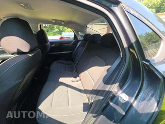2020 Kia Forte LXS – miniatura 13
