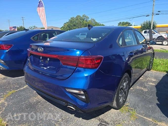 2020 Kia Forte LXS - miniatura 3