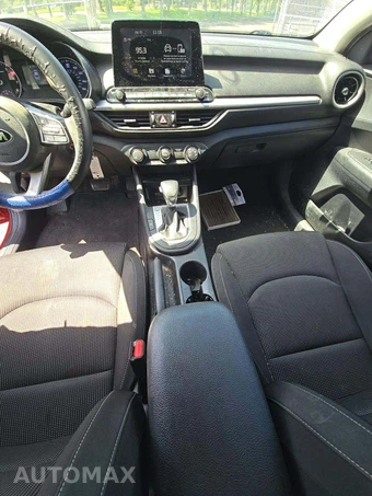 2020 Kia Forte LXS – miniatura 10