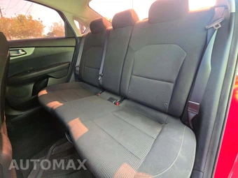 2020 Kia Forte LXS - miniatura 10