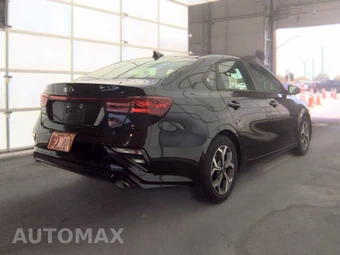 2020 Kia Forte LXS – miniatura 5